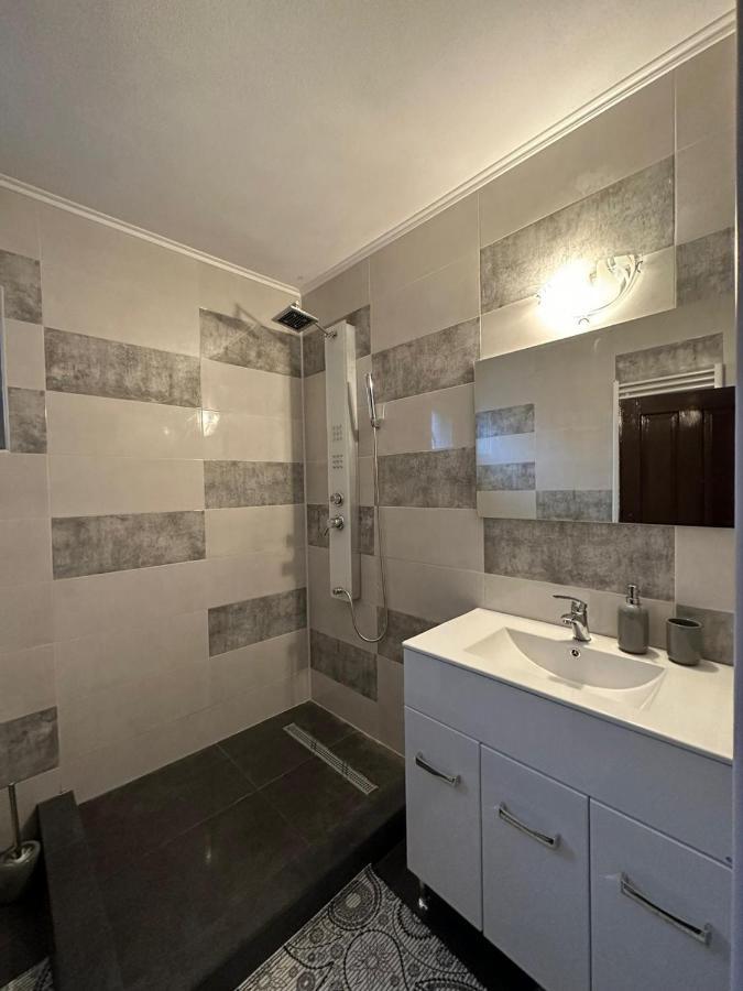 Casa Eroilor Villa Curtea de Argeş Eksteriør billede